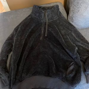 Im selling this size XXL Sherpa
